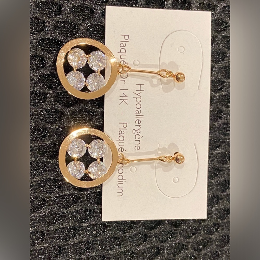 Gold Drop Earrings with Clear Crystals - Hypoallergenic - New With Tags - Picture 3 of 13